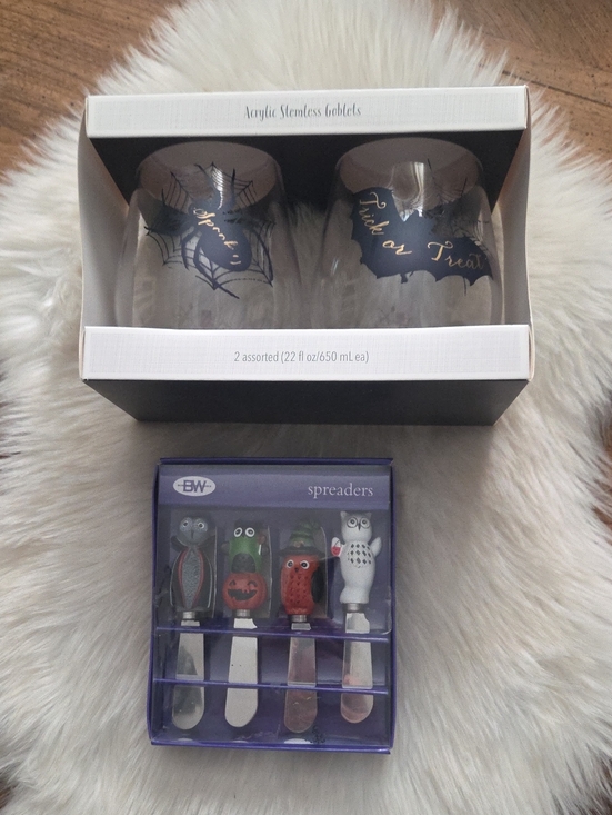 Other - NEW Halloween Acrylic Stemless Goblets Glasses And Spreaders